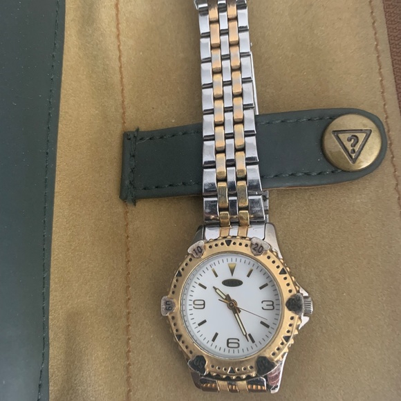 Guess watch - Picture 2 of 2